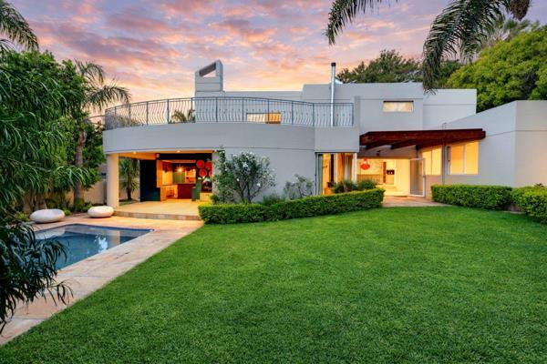 6 Bedroom Family Home with Study